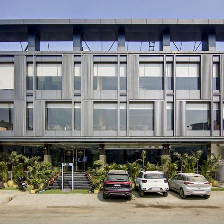 Hotel The Prithvi Near Delhi Airport Nueva Delhi Exterior foto