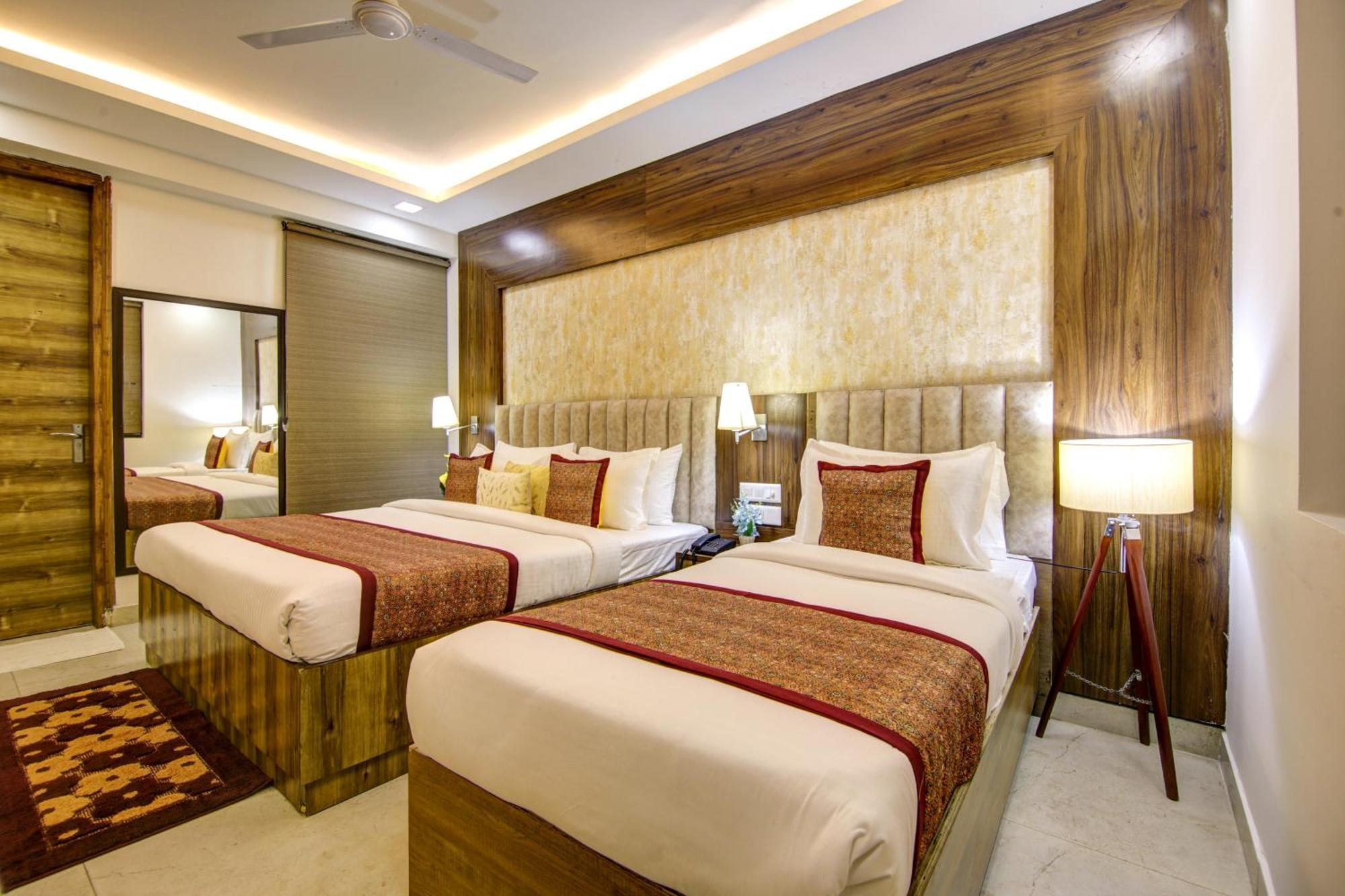Hotel The Prithvi Near Delhi Airport Nueva Delhi Exterior foto