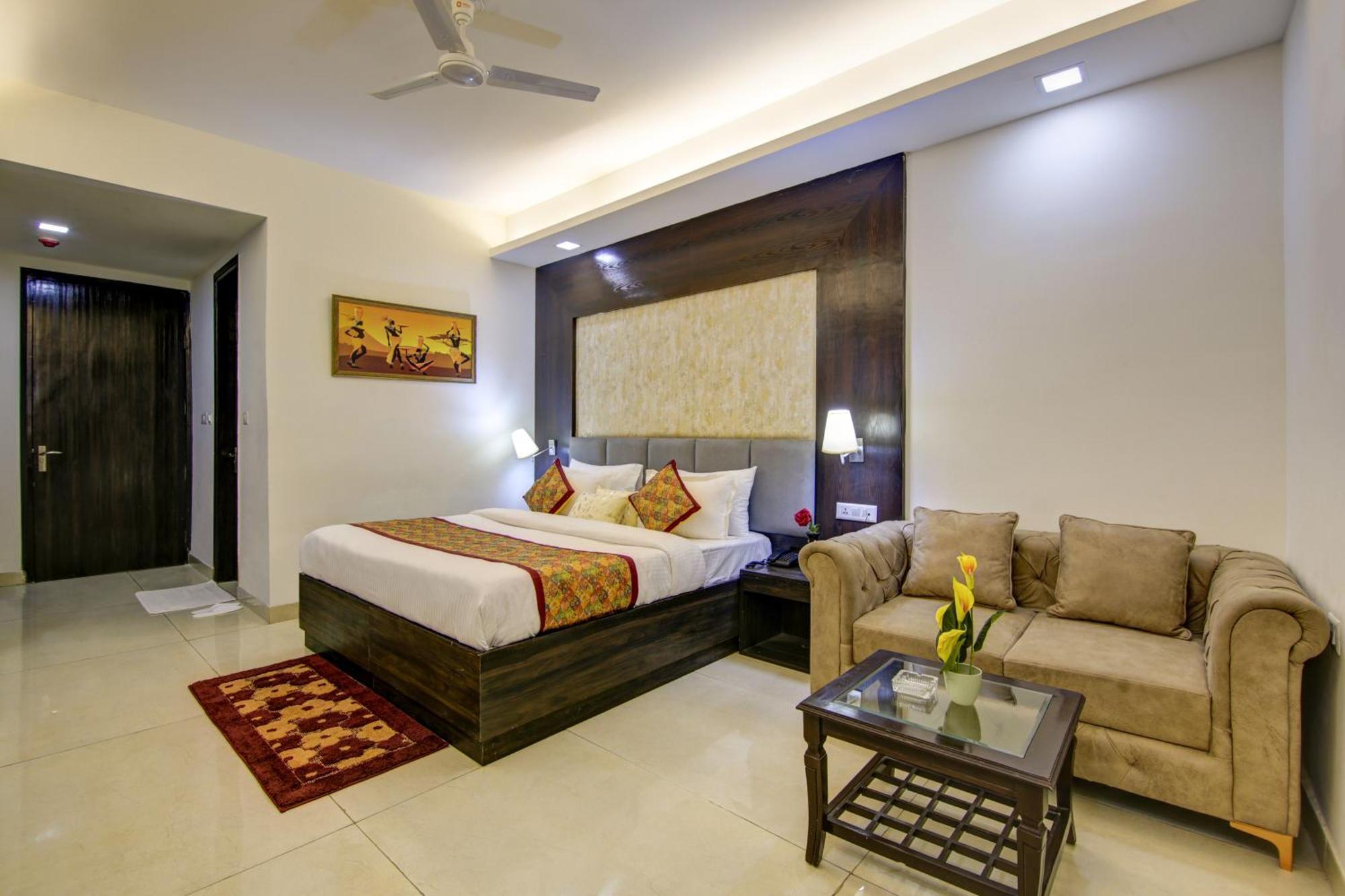 Hotel The Prithvi Near Delhi Airport Nueva Delhi Exterior foto