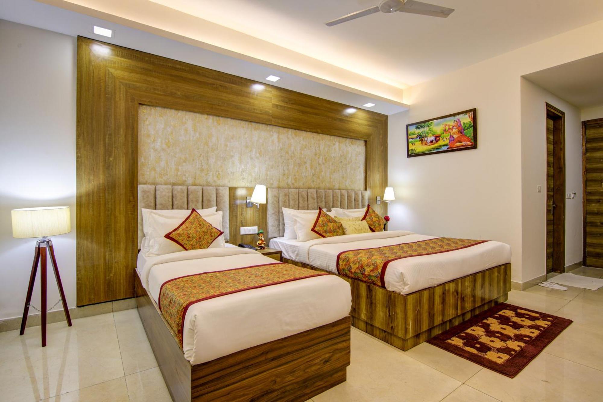 Hotel The Prithvi Near Delhi Airport Nueva Delhi Exterior foto