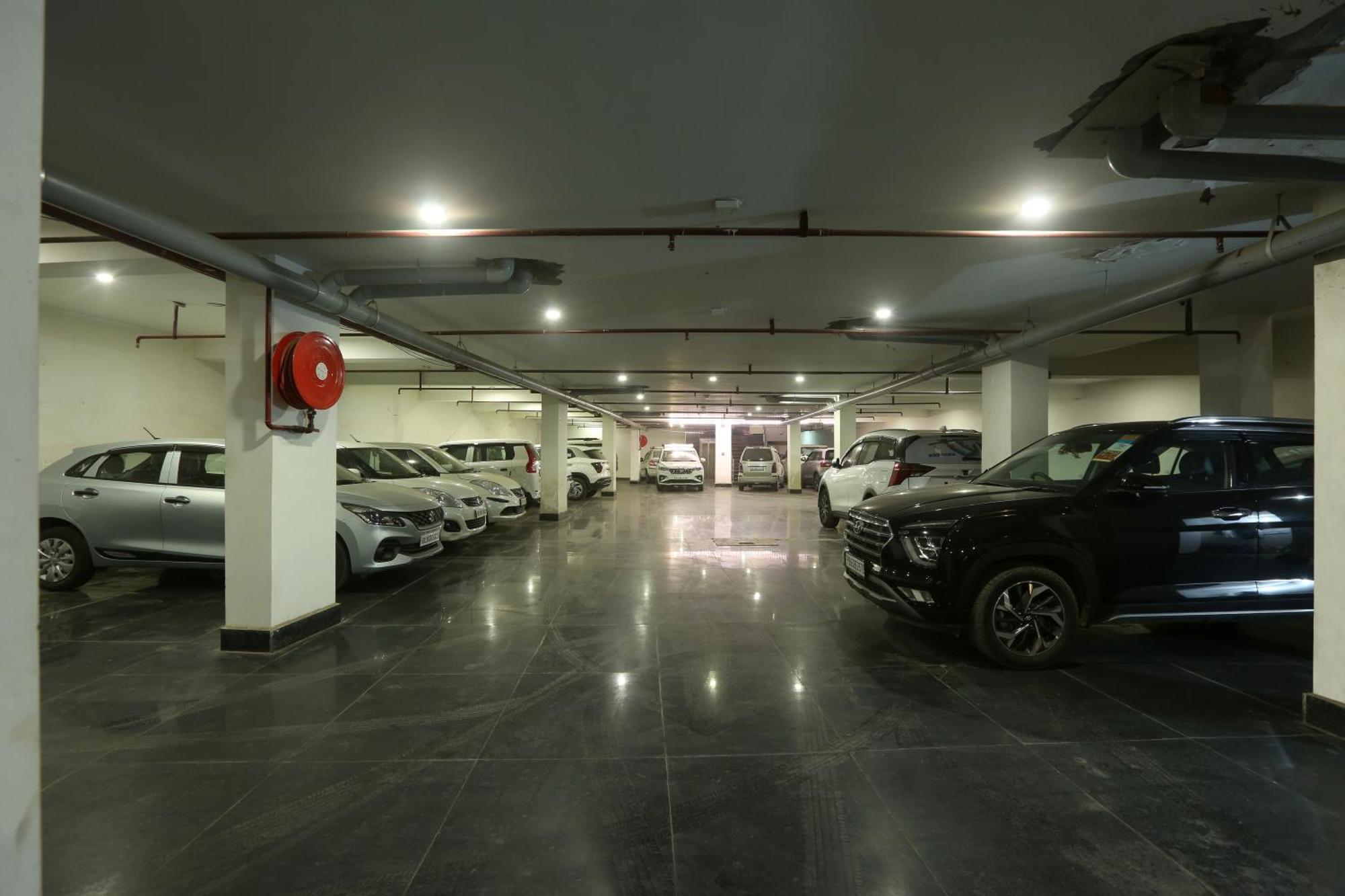 Hotel The Prithvi Near Delhi Airport Nueva Delhi Exterior foto