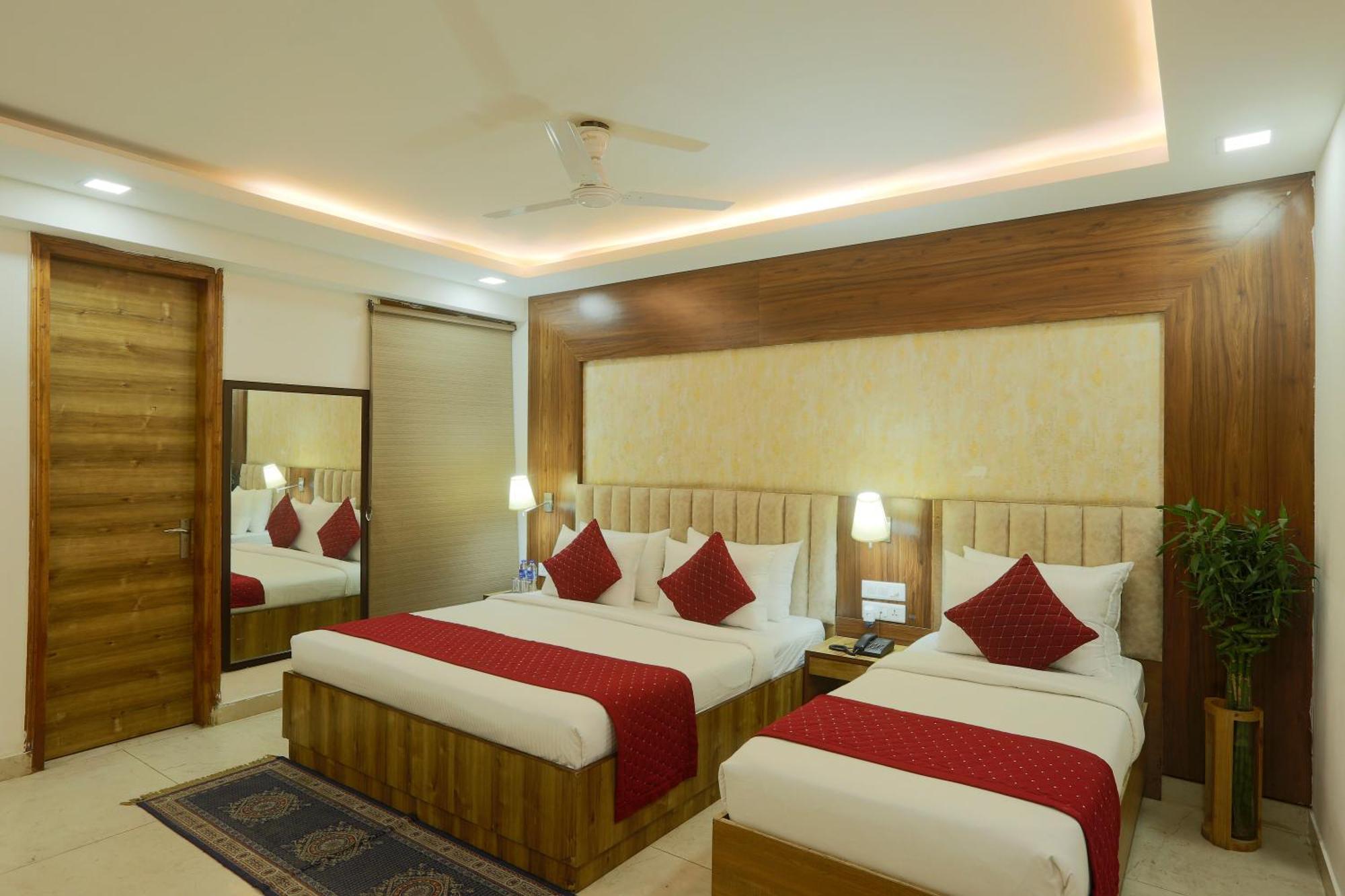 Hotel The Prithvi Near Delhi Airport Nueva Delhi Exterior foto